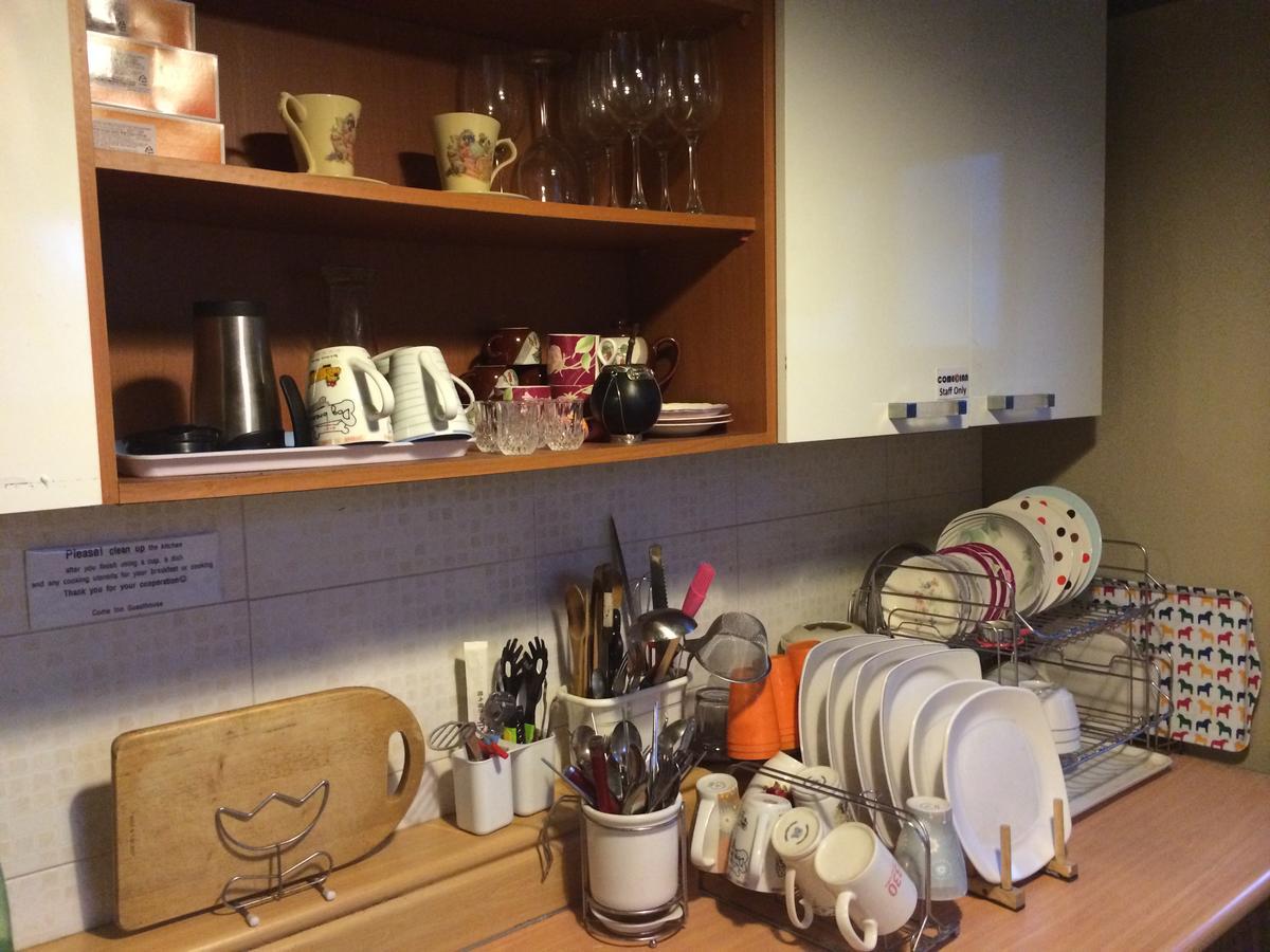 Comeinn Guesthouse Hongdae - Female Only Seul Zewnętrze zdjęcie
